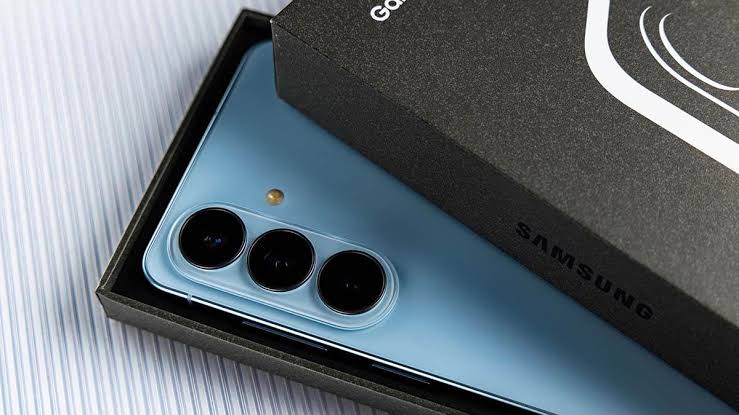 Samsung sprema neobičan telefon sa funkcijom koju rijetko viđamo